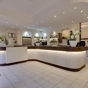 Hotel Anthos